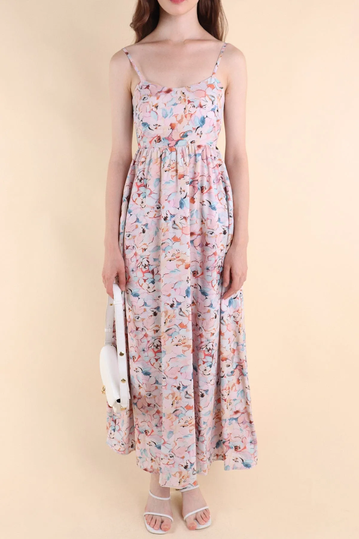 AMOUR TIE-BACK MAXI DRESS IN FLORAL