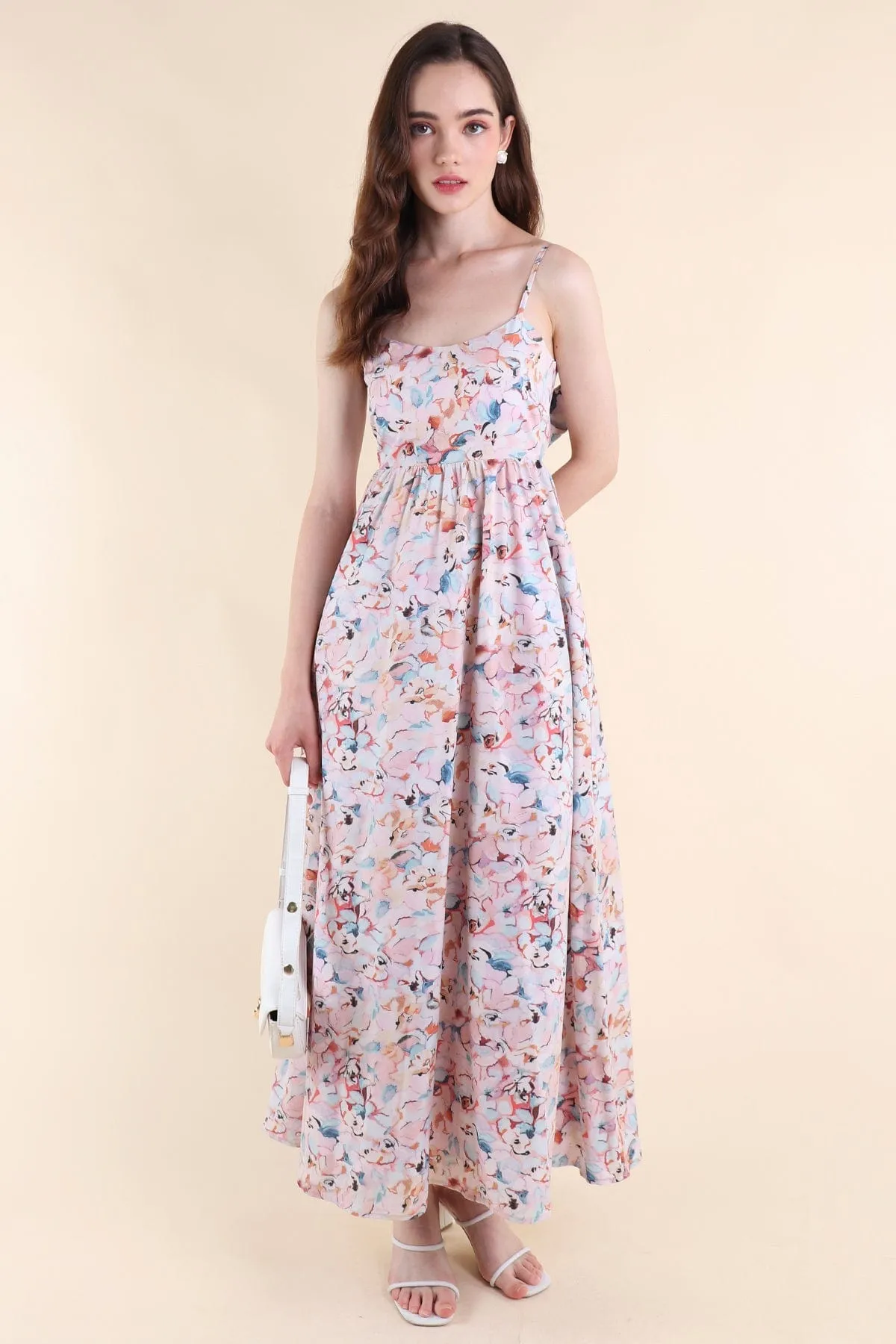 AMOUR TIE-BACK MAXI DRESS IN FLORAL