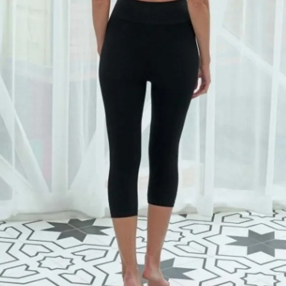 Bamboo Capri Legging