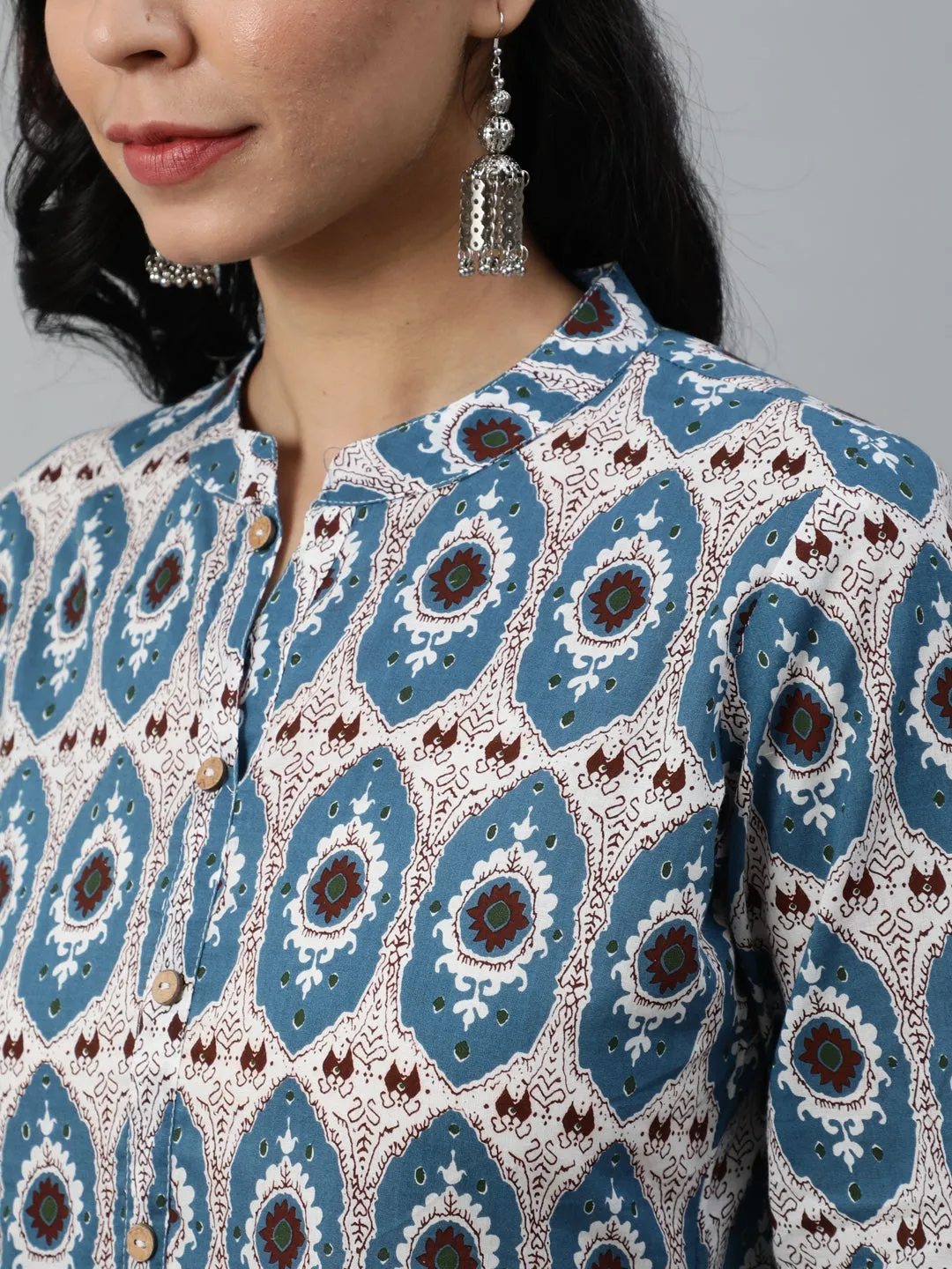 Women Blue & Off White Printed Mandarin Collar Cotton Tunic