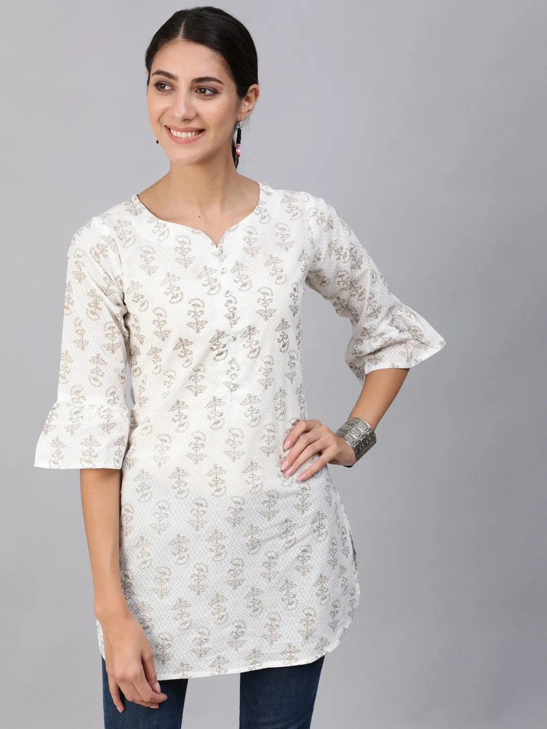 Women Off-White & Gold Printed Tunic With Three Quarter Sleeves