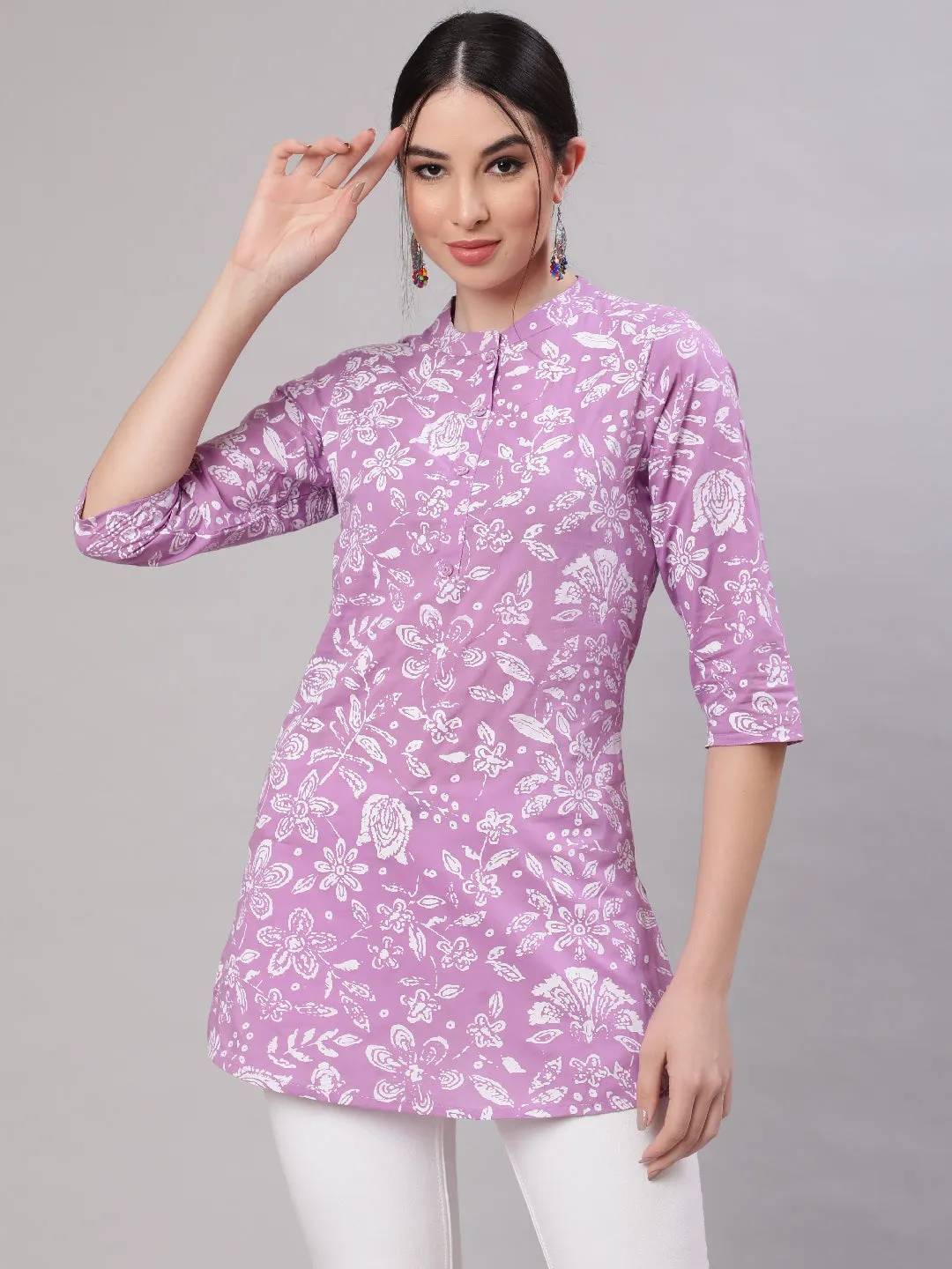 Women Purple Straight Tunic With Three Quaretr Sleeves